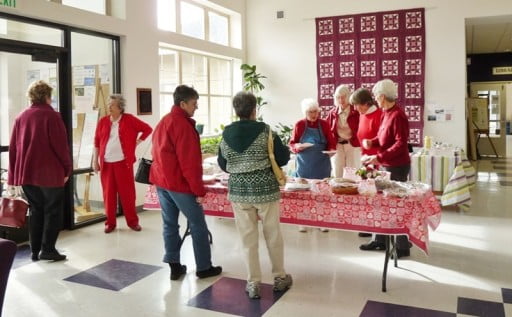 groups: FOCL Valentine's Day bake sale, Chiloquin