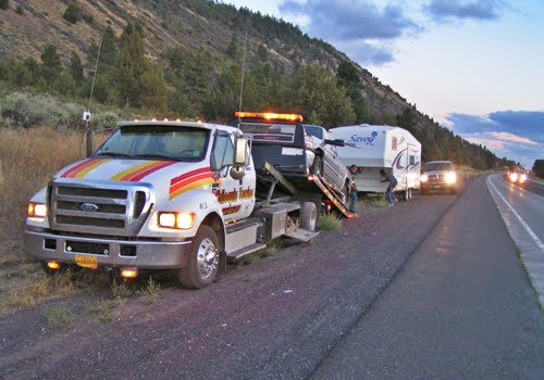 Chiloquin Towing: help for breakdown with 5th wheel